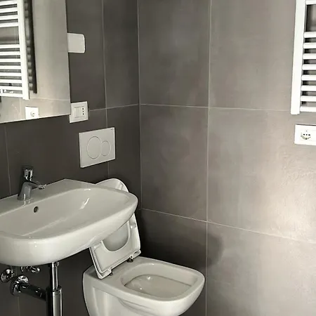 Casa Canova - Apartment With Free Garage Trient Exterior foto