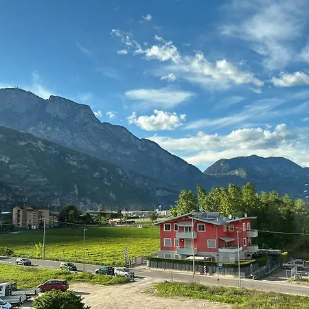 Casa Canova - Apartment With Free Garage Trient Exterior foto
