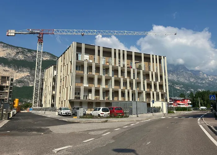 Casa Canova - Apartment With Free Garage